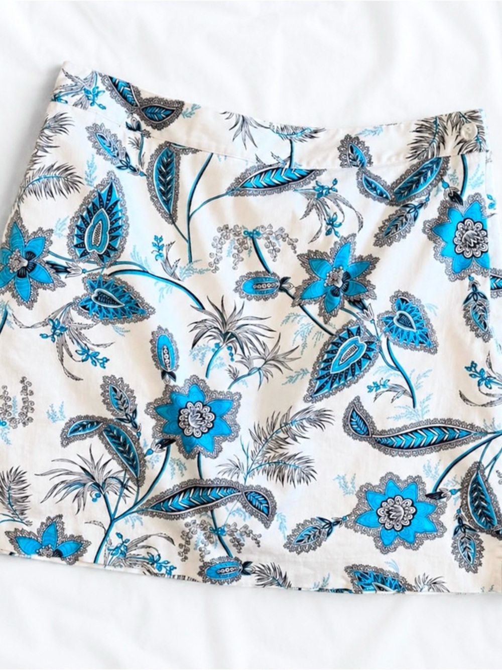 EP Pro (EP NY) Blue Floral Golf Skort Size 10 Like New
